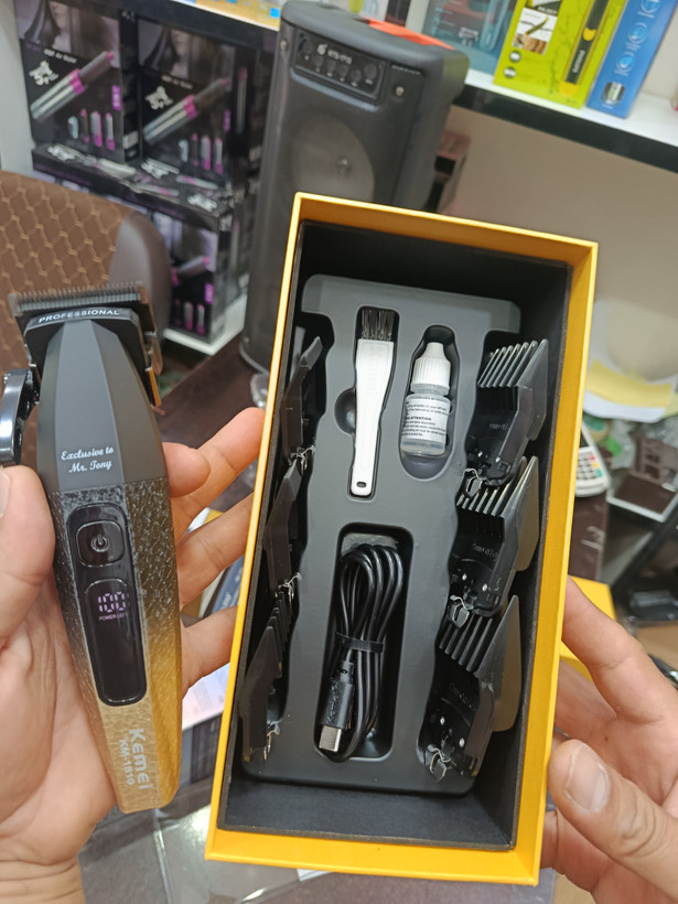 ماشین اصلاح حجم زن کیمی kemei km-1819